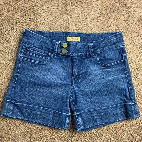 See Thru Soul Cuff Medium Wash Shorts - Picture 3 of 8